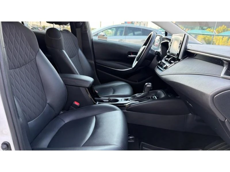 Toyota Corolla SDN 1.8HSD EXECUTIVE PLUS, снимка 6 - Автомобили и джипове - 56113011