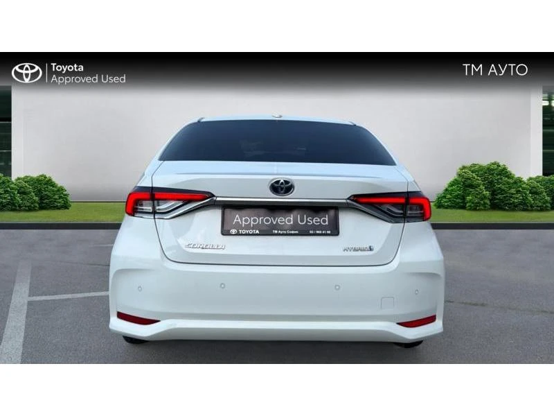 Toyota Corolla SDN 1.8HSD EXECUTIVE PLUS, снимка 4 - Автомобили и джипове - 56113011