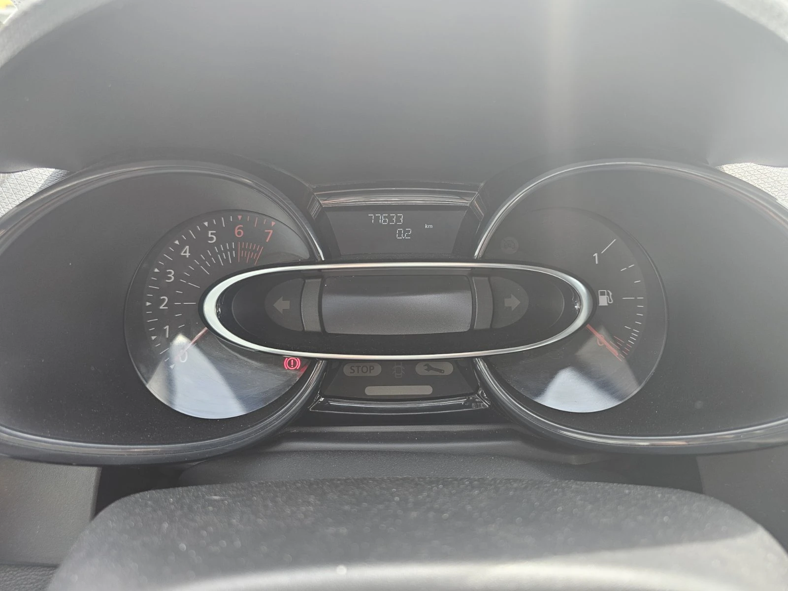 Renault Clio 0.9 Tce 90 к.с. бензин - изображение 8