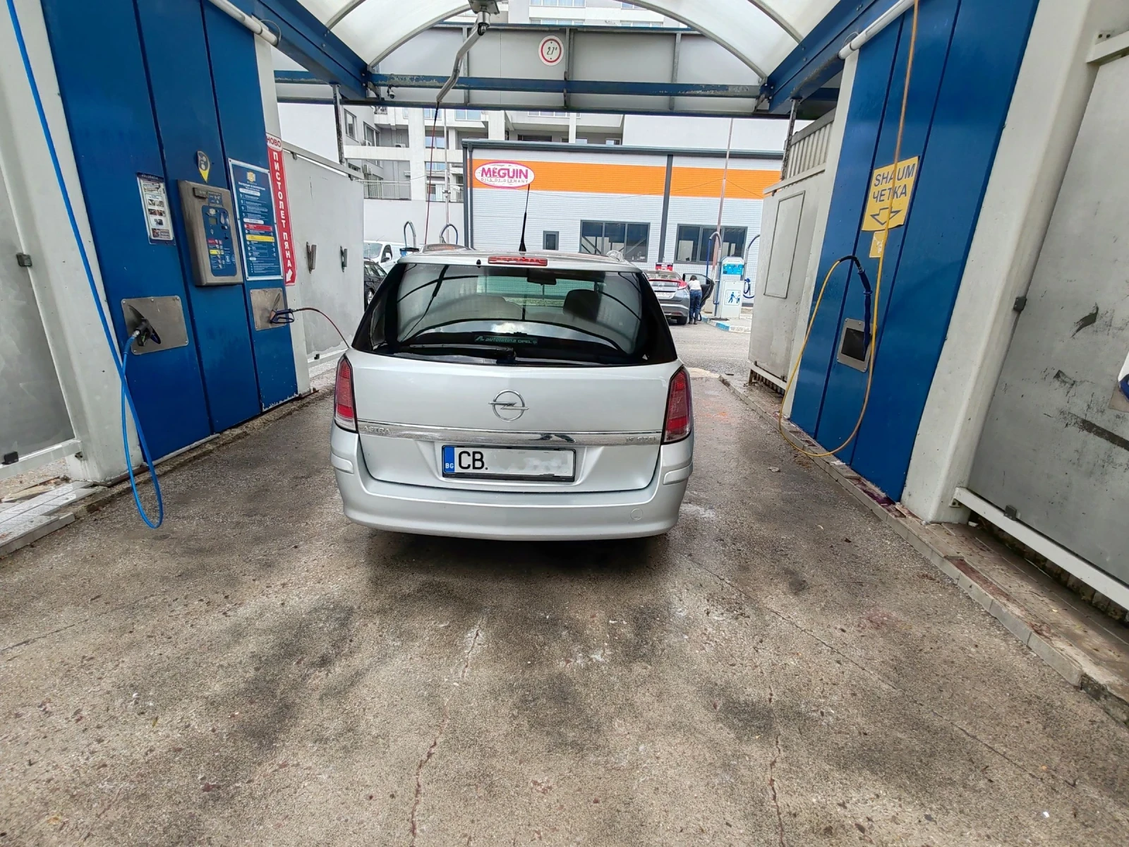Opel Astra 1.9 CDTI - изображение 6