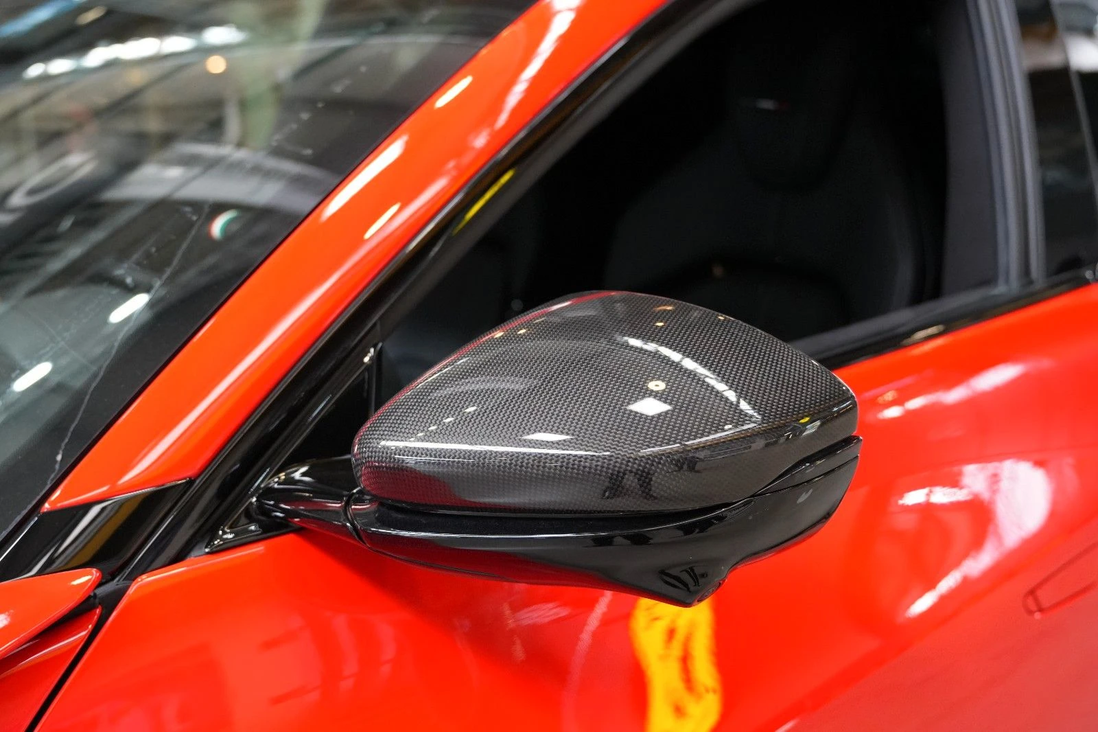 Ferrari Purosangue V12 - изображение 5