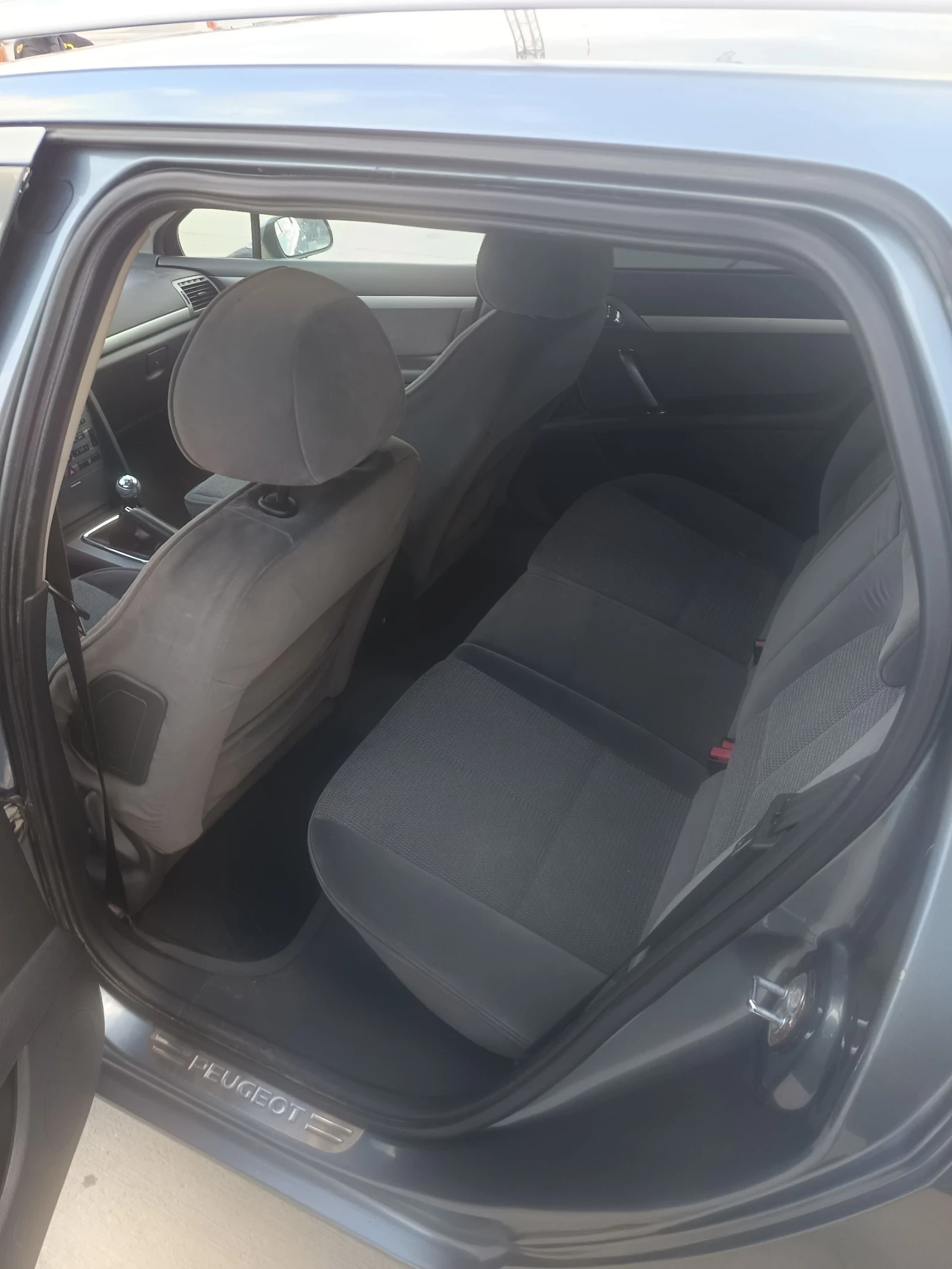 Peugeot 407 SW - изображение 10