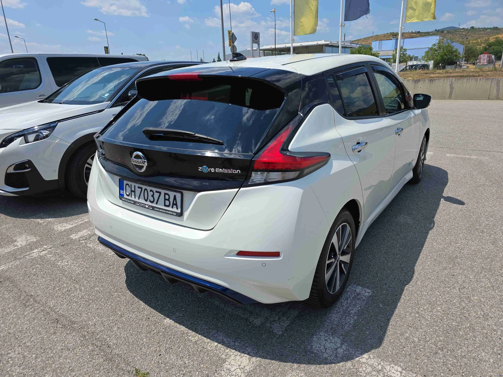 Nissan Leaf   - изображение 4