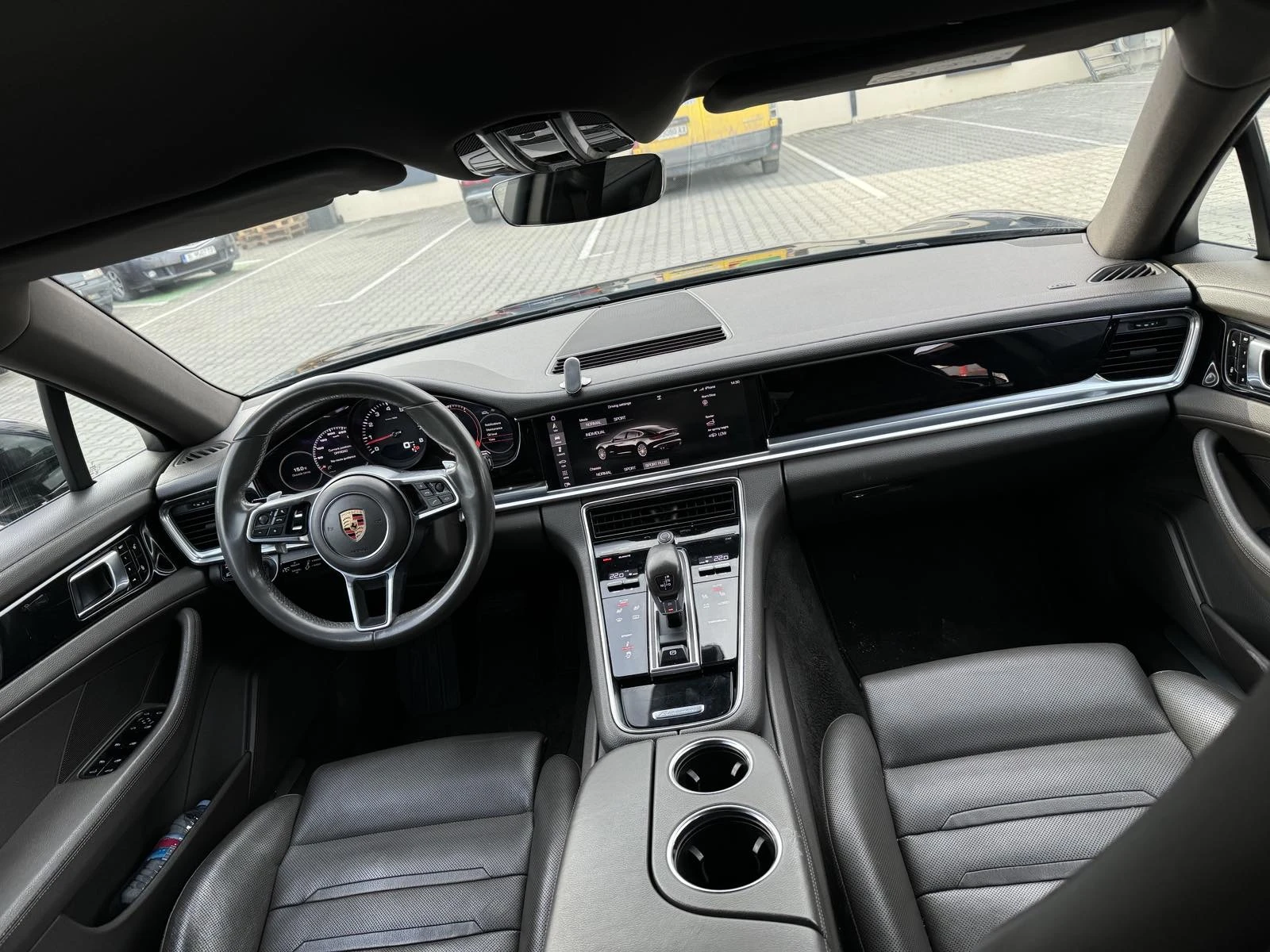 Porsche Panamera 4 3.0i - изображение 6