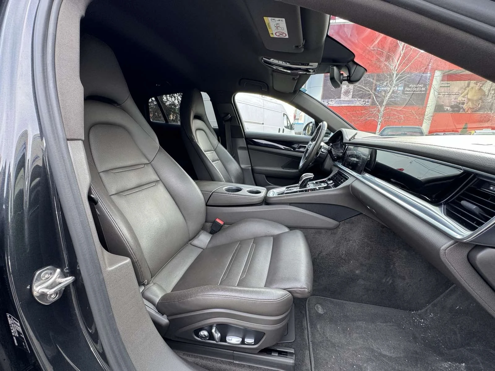 Porsche Panamera 4 3.0i - изображение 10