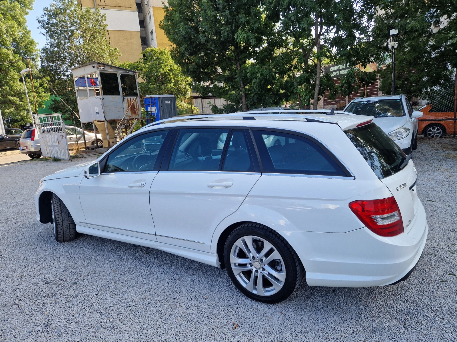 Mercedes-Benz C 220 CDI AMG - изображение 8