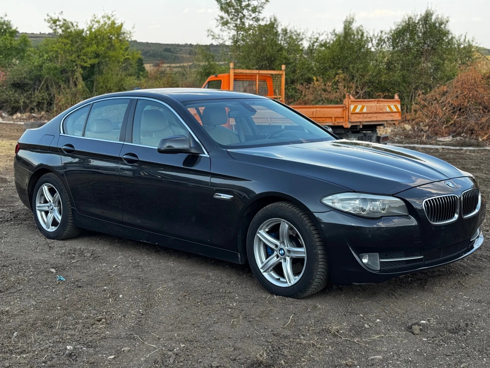 BMW 520 520d* 184к.с.* 8ZF Автомат - изображение 7