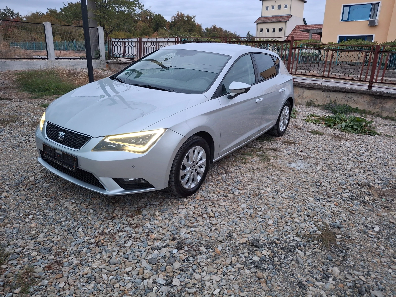 Seat Leon | Mobile.bg   1
