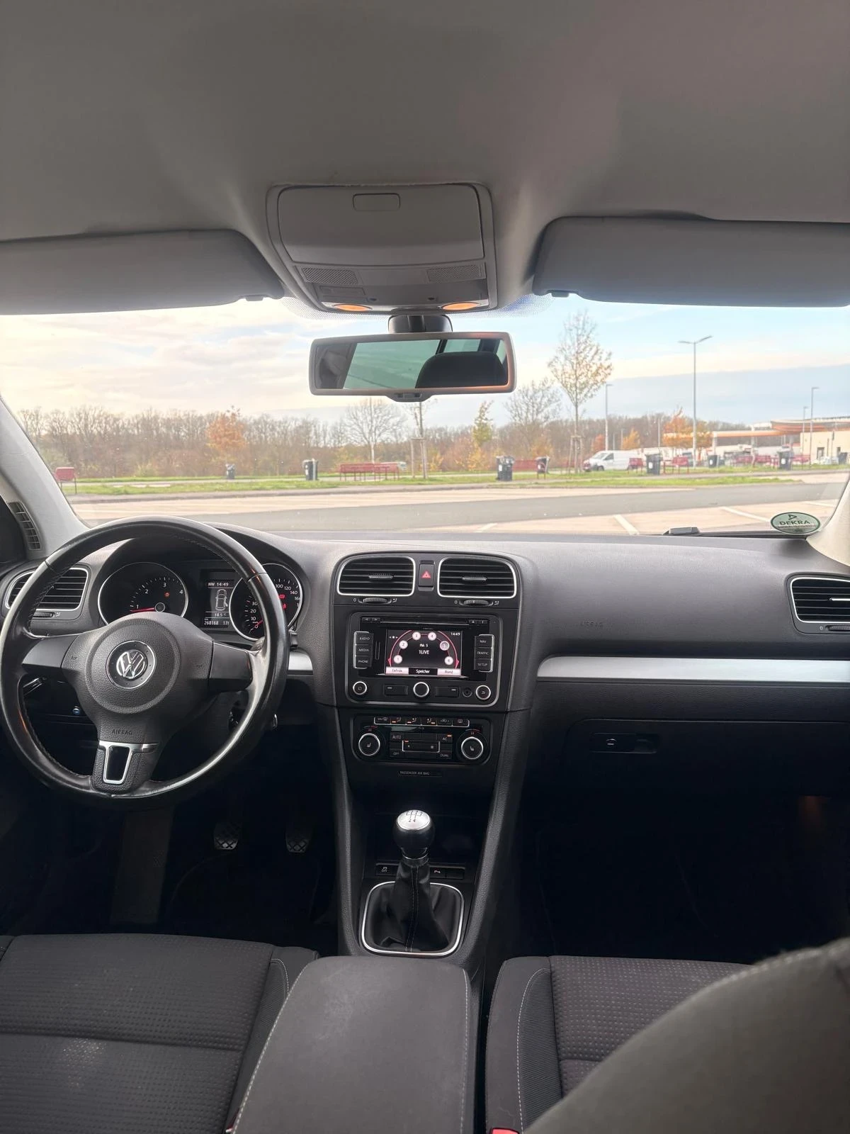 VW Golf 1.6TDI #НАПЪЛНО ОБСЛУЖЕН - изображение 5