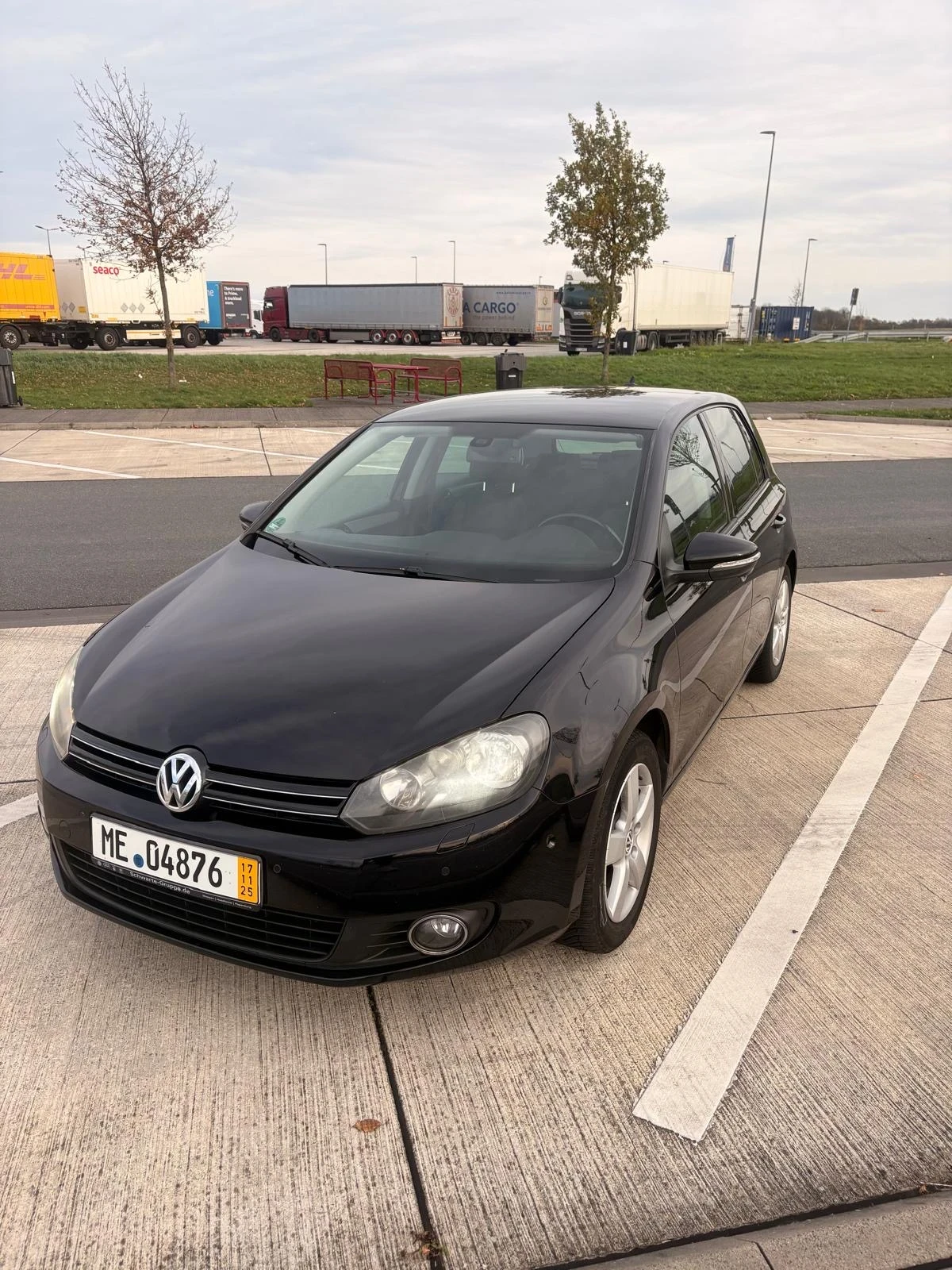 VW Golf 1.6TDI #НАПЪЛНО ОБСЛУЖЕН - изображение 2