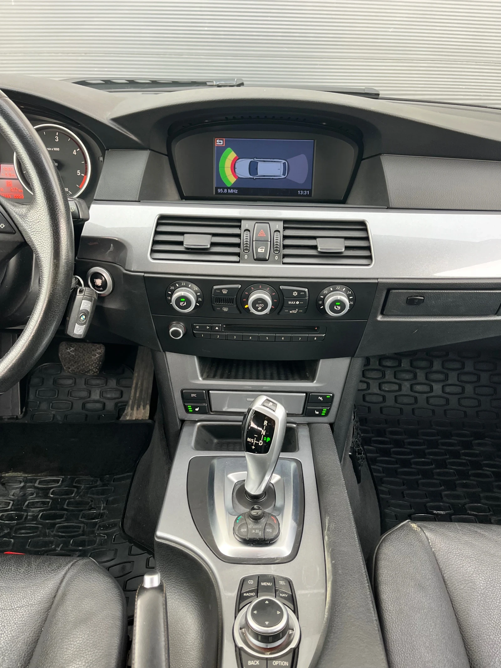 BMW 520 201000  | Mobile.bg   13