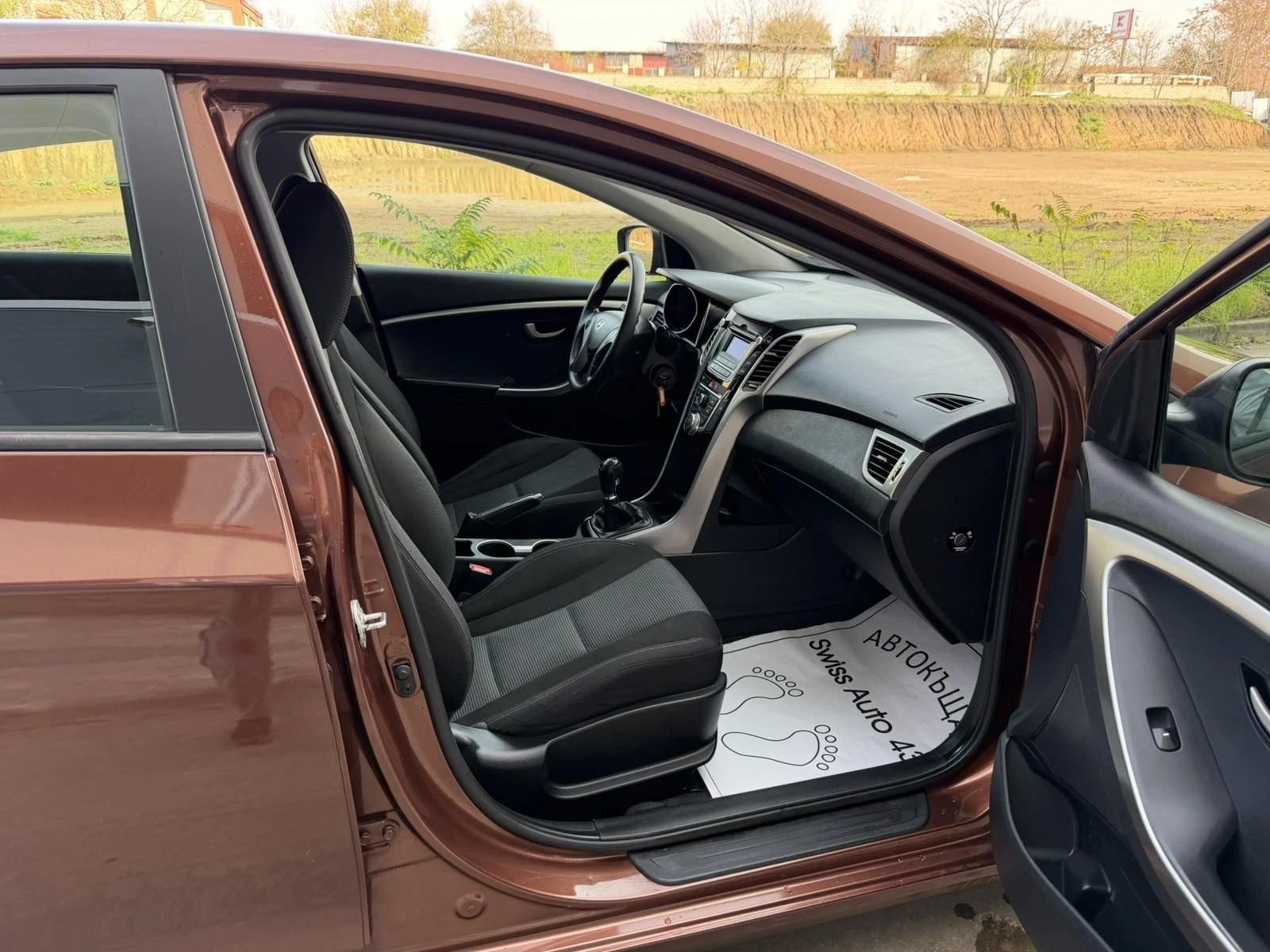 Hyundai I30 1.4i Comfort | Mobile.bg   13