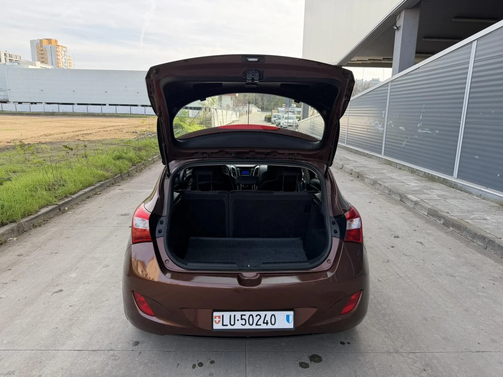 Hyundai I30 1.4i Comfort - изображение 8