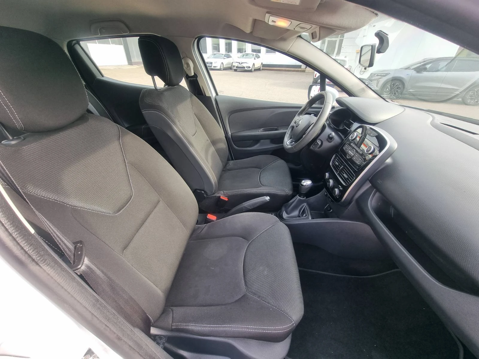 Renault Clio 1.2 | Mobile.bg � ����������� 12