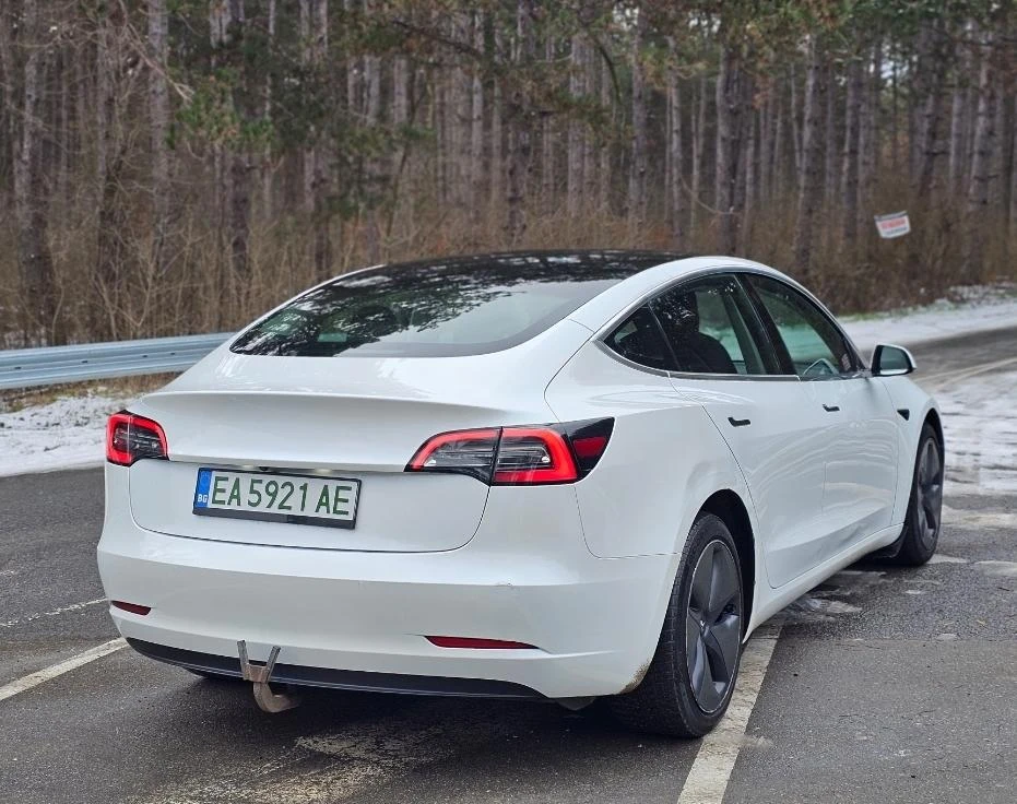 Tesla Model 3  4х4 Европейска Long Range - изображение 7