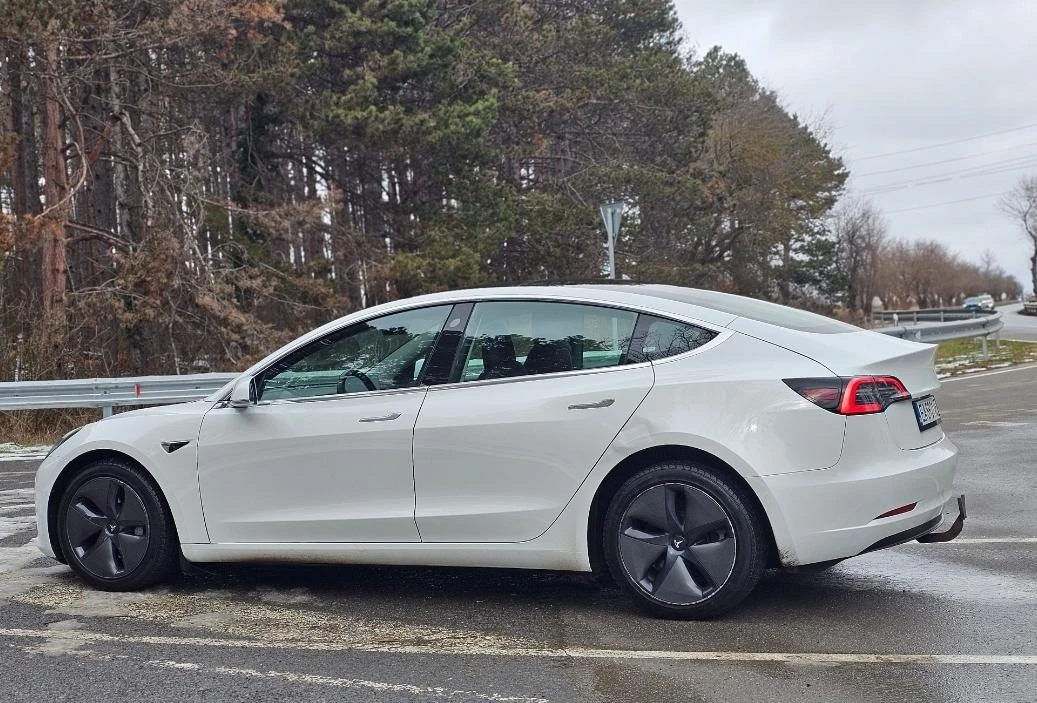 Tesla Model 3  4х4 Европейска Long Range - изображение 3