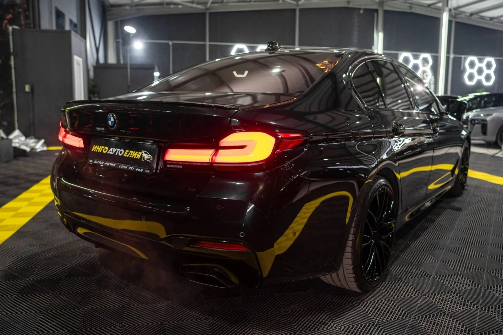 BMW 540 D XDRIVE FULL M BLACK LINE H&K ЛИЗИНГ 100% - изображение 10