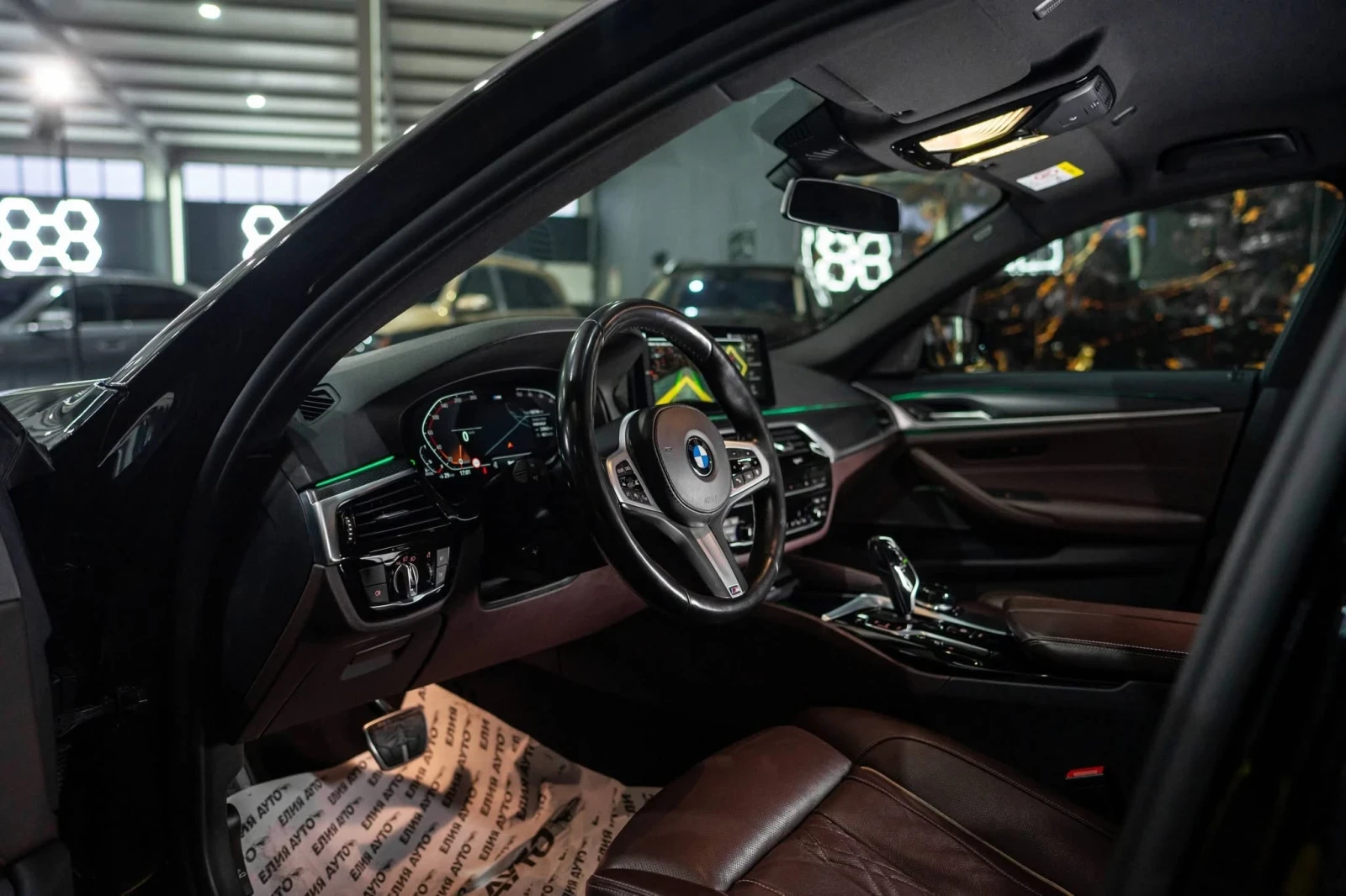 BMW 540 D XDRIVE FULL M BLACK LINE H&K ������ 100% | Mobile.bg � ����������� 12