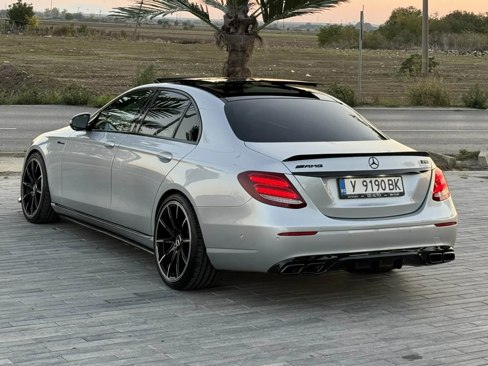 Mercedes-Benz E 220 AMG 63s Packet - изображение 6