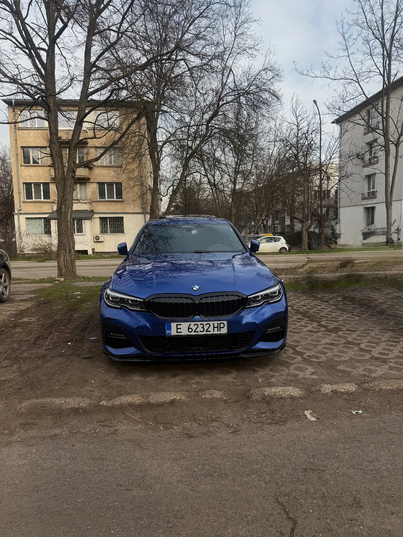 BMW 330 330Е М-Pack G20, снимка 2 - Автомобили и джипове - 53753542