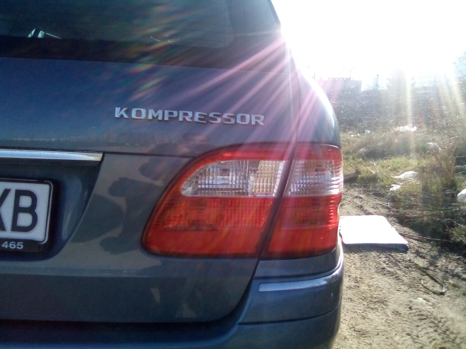 Mercedes-Benz E 200 Elegance 1.8 Kompressor, снимка 9 - Автомобили и джипове - 53796728