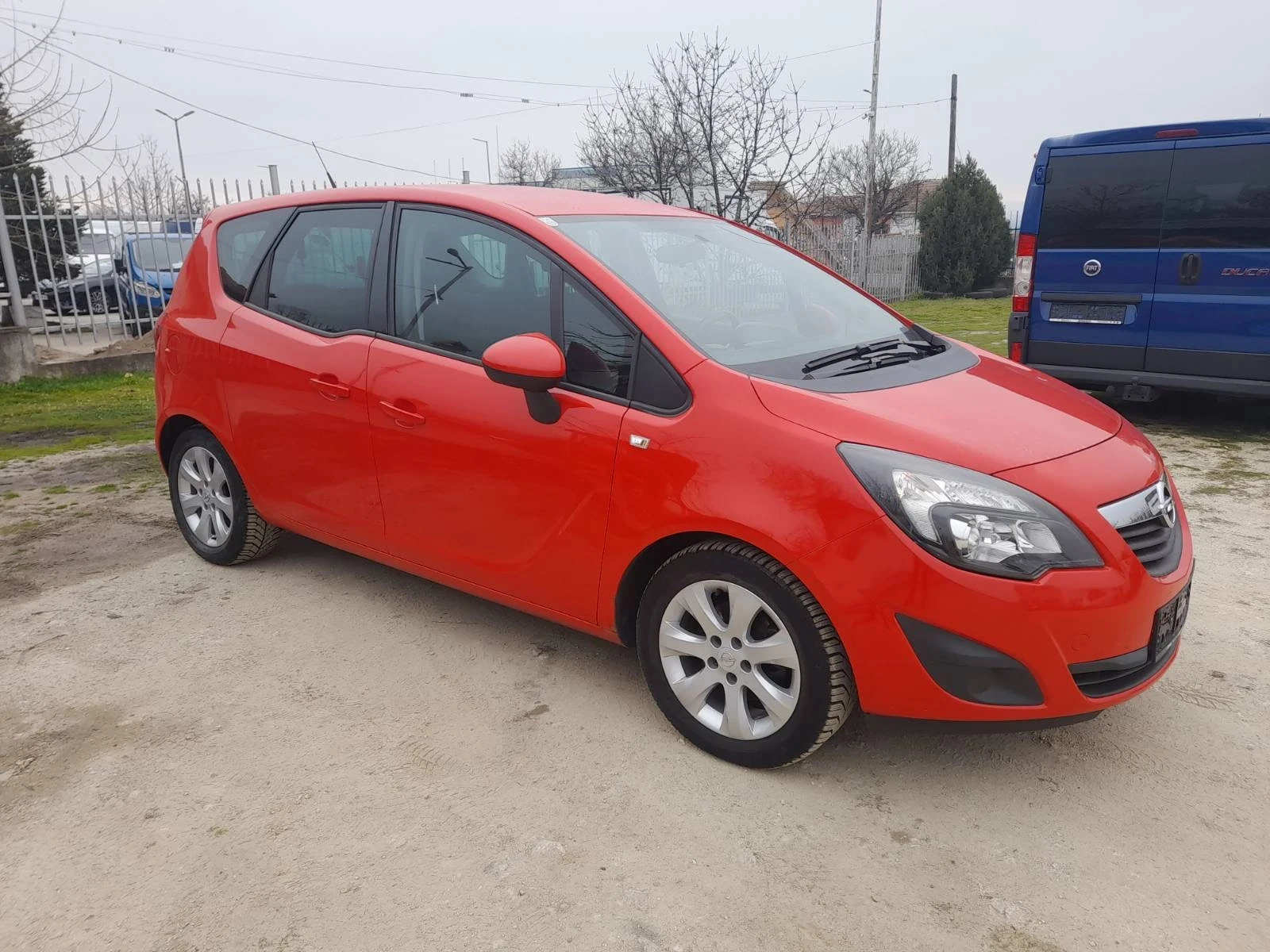 Opel Meriva 1.4 i, снимка 3 - Автомобили и джипове - 53822290