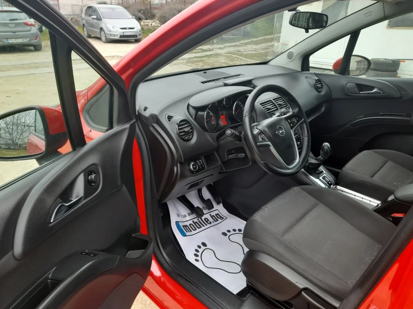 Opel Meriva 1.4 i, снимка 11 - Автомобили и джипове - 53822290
