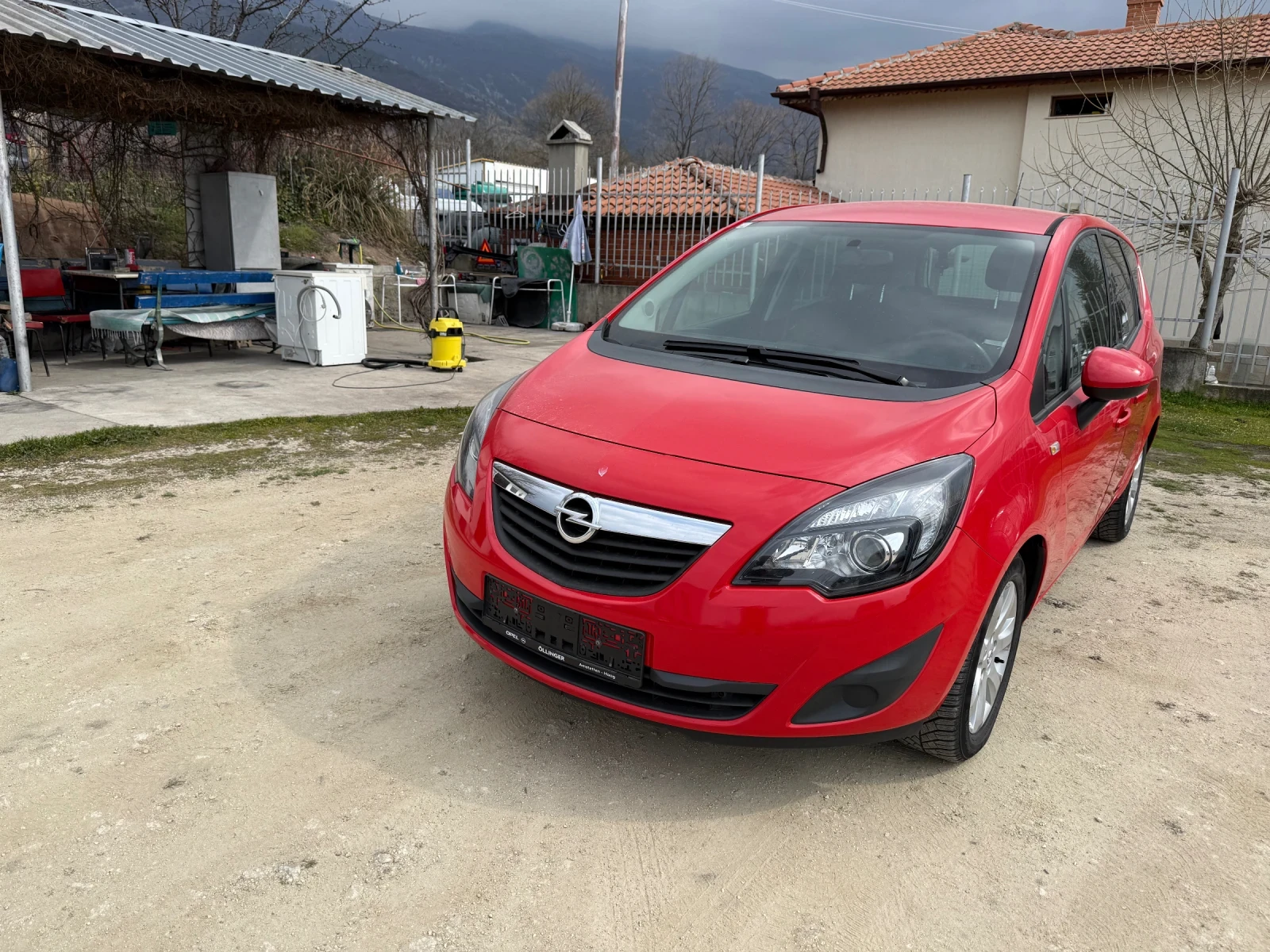 Opel Meriva 1.4 i, снимка 2 - Автомобили и джипове - 53822290