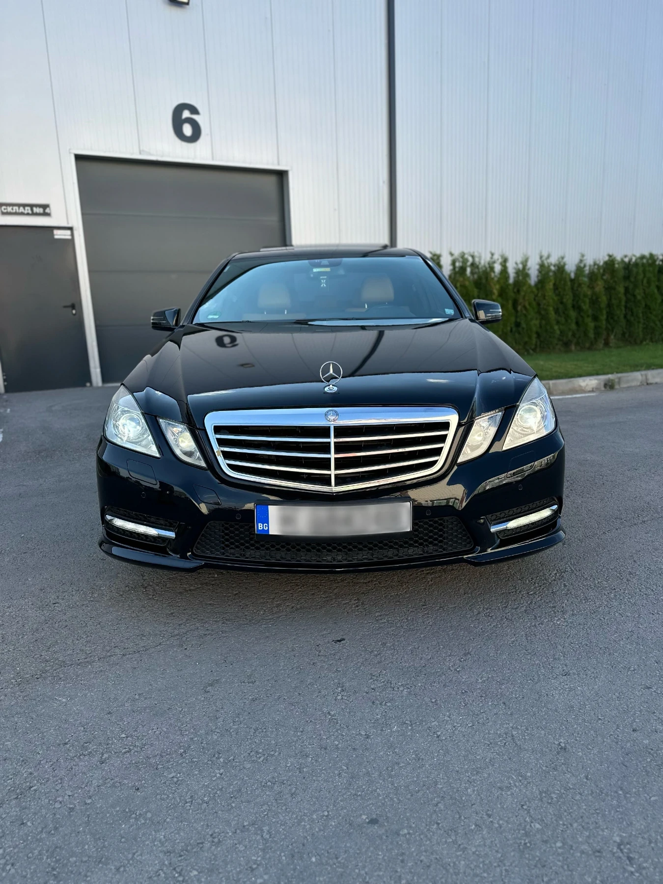 Mercedes-Benz E 350 AMG-pack, Avantgarde, CDI, снимка 2 - Автомобили и джипове - 53872840