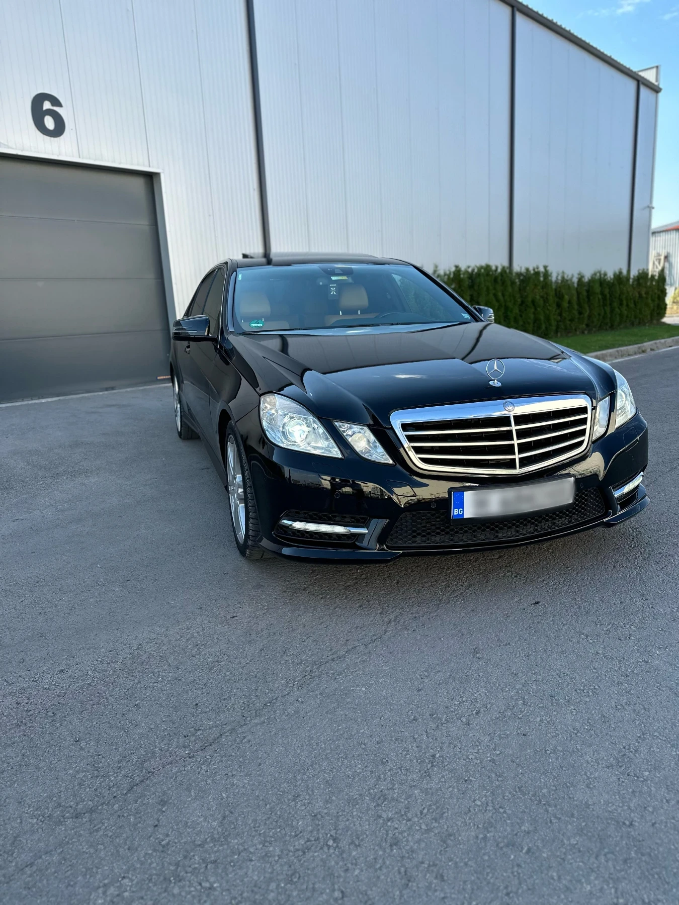 Mercedes-Benz E 350 AMG-pack, Avantgarde, CDI, снимка 3 - Автомобили и джипове - 53872840