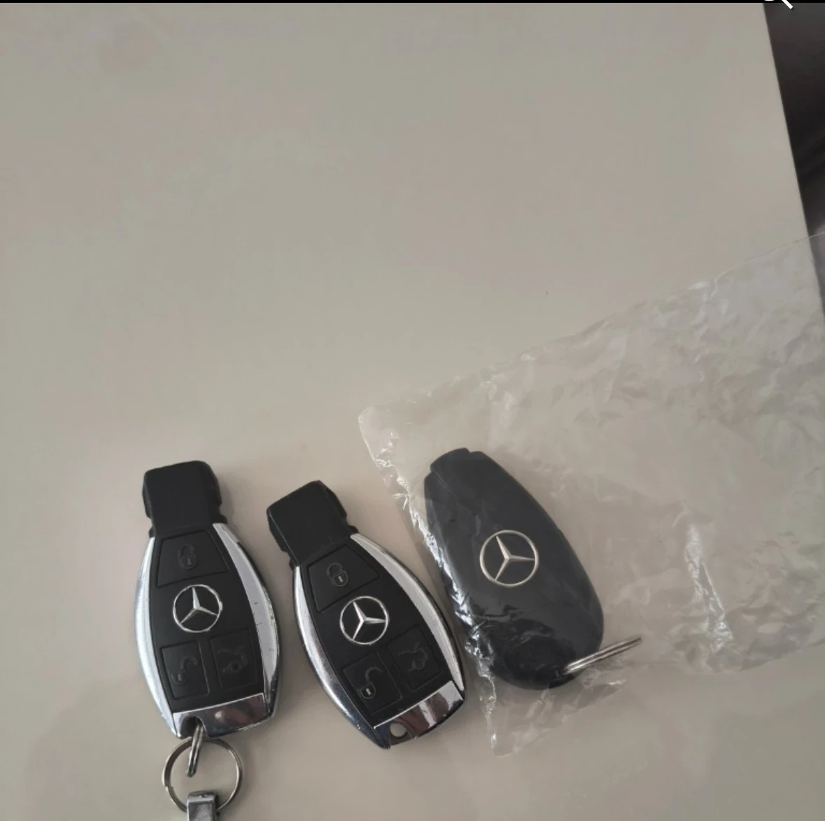 Mercedes-Benz E 200, снимка 7 - Автомобили и джипове - 54152351