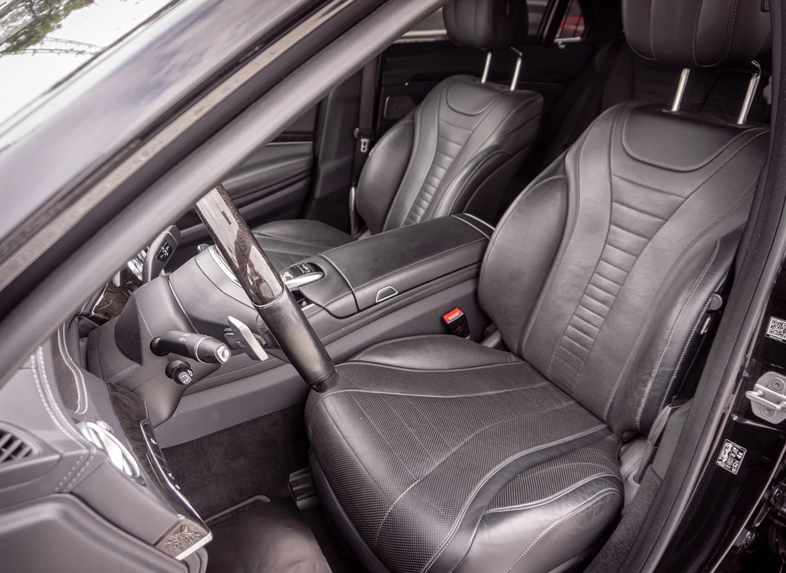 Mercedes-Benz S 560 4MATIC-РЕГИСТРИРАН-РЕАЛНИ КМ!, снимка 8 - Автомобили и джипове - 55097302