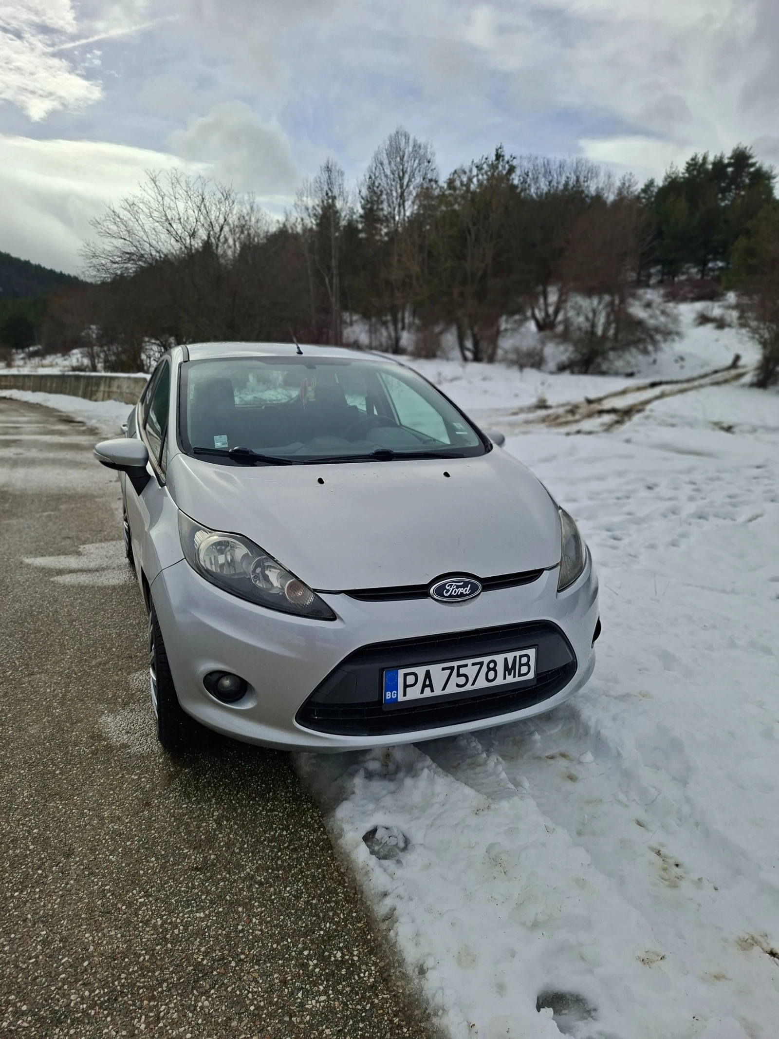 Ford Fiesta, снимка 2 - Автомобили и джипове - 55218449