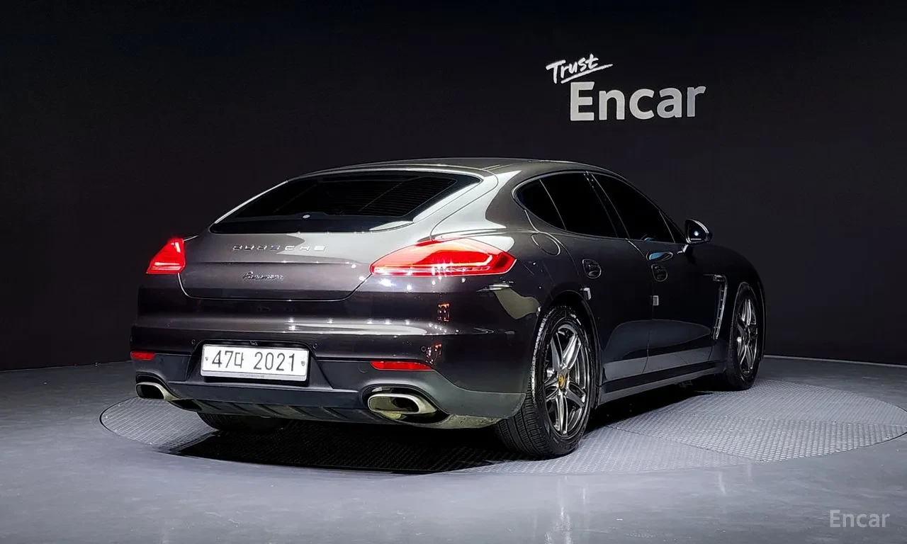 Porsche Panamera 3.0 V6 | PDK | Sunroof | Carbon Steering | Top Spe, снимка 15 - Автомобили и джипове - 55438284