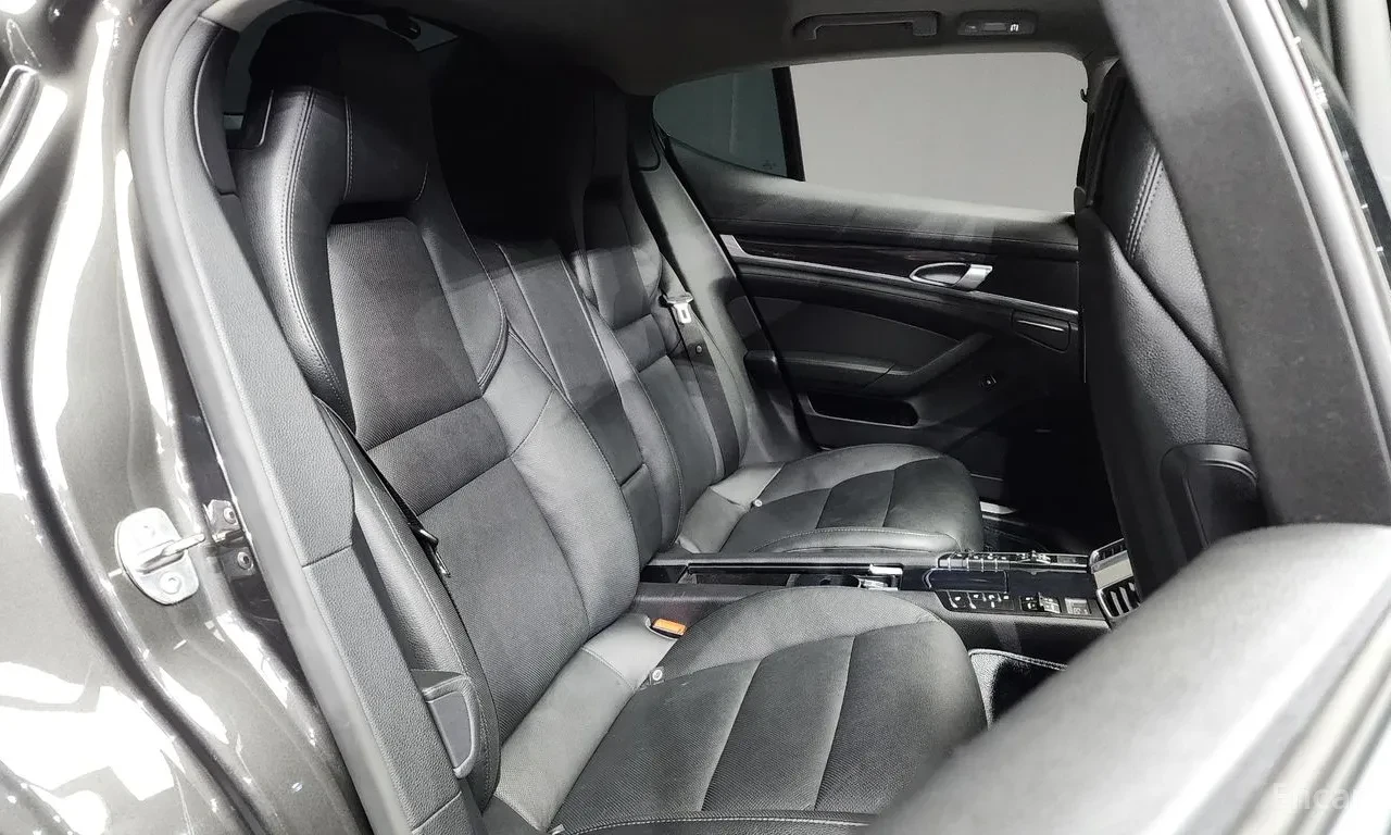 Porsche Panamera 3.0 V6 | PDK | Sunroof | Carbon Steering | Top Spe, снимка 12 - Автомобили и джипове - 55438284