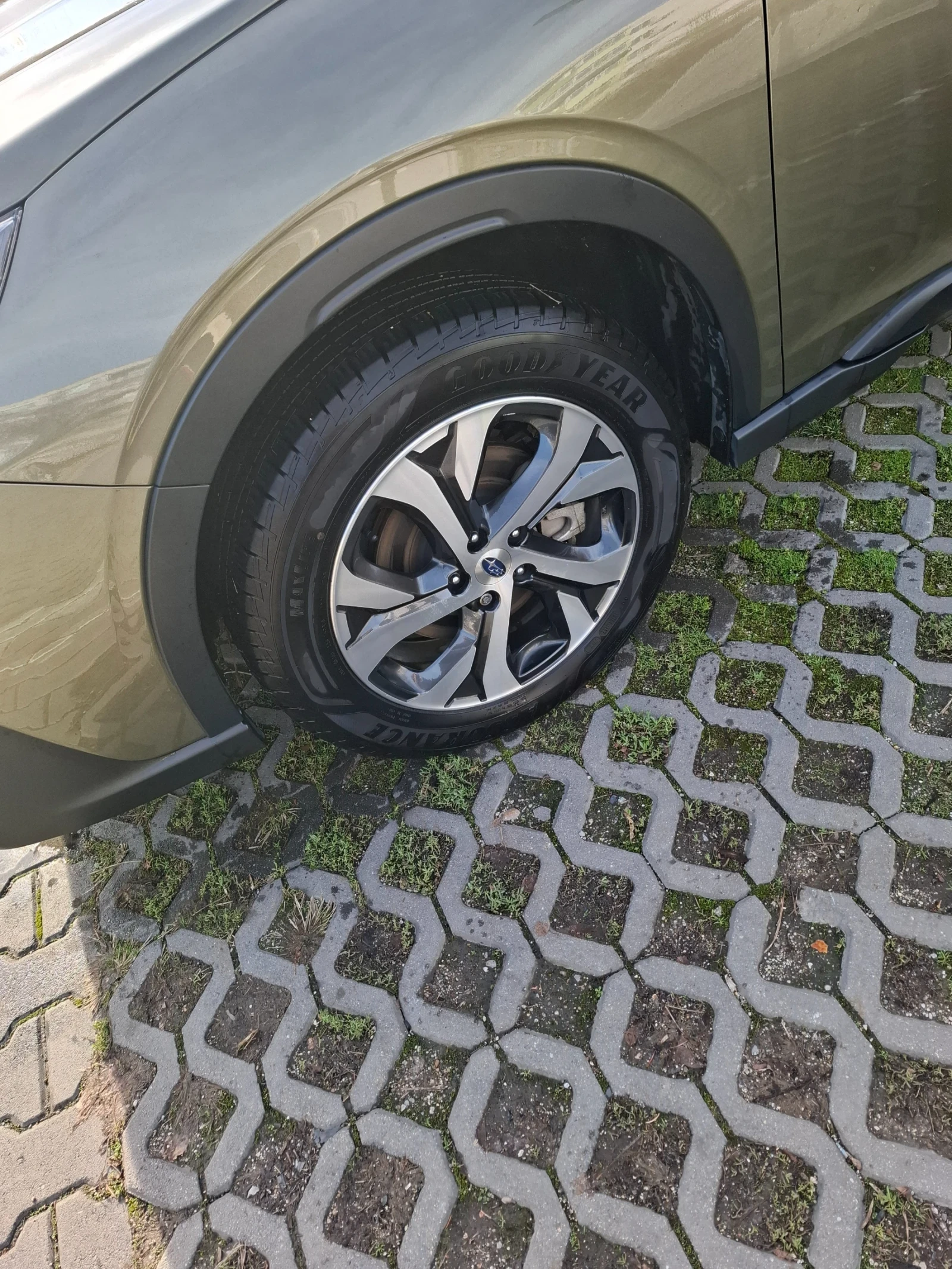Subaru Outback, снимка 17 - Автомобили и джипове - 55729867