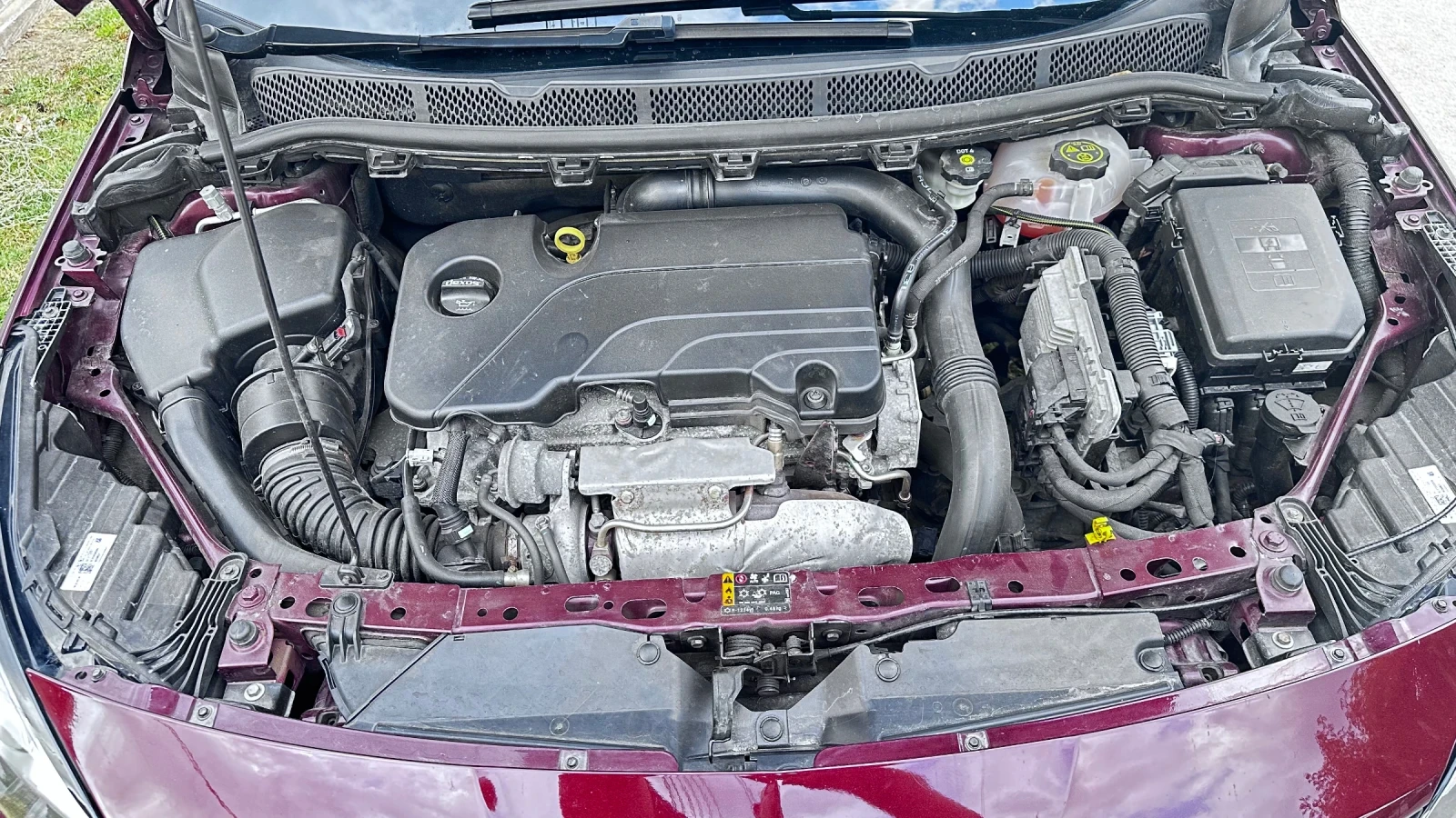 Opel Astra Sport Tourer, снимка 7 - Автомобили и джипове - 55790959