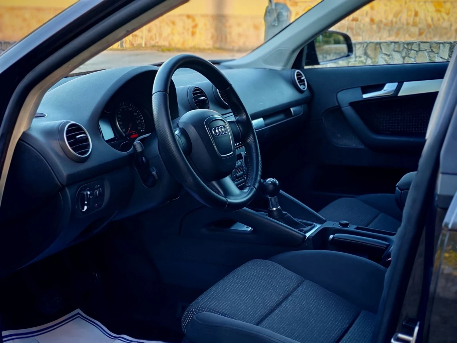 Audi A3 2.0TDI(BKD)(140)* 6-СКОРОСТИ* SPORTBACK* , снимка 11 - Автомобили и джипове - 56215728
