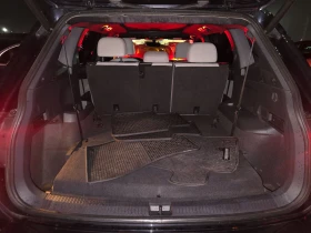 VW Tiguan SEL Jet Black R-Line, снимка 15