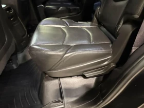 Cadillac Escalade Premium, снимка 13