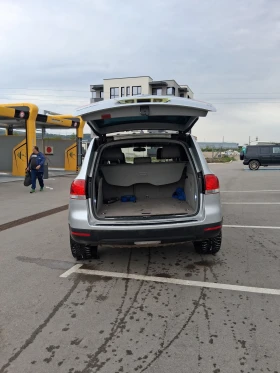 VW Touareg 3.2 240 кс - 5700 € / 11148.23 лв. - 20732021 5