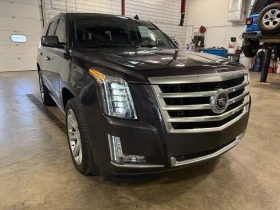 Cadillac Escalade Premium