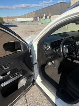 Mercedes-Benz GLB 250 4MATIC SUV | CARFAX | ��������������� | Mobile.bg � ����� ������ 7