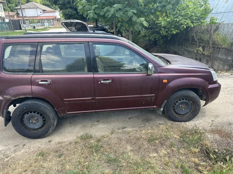 Nissan X-trail 2.2d 116, снимка 9 - Автомобили и джипове - 44638391