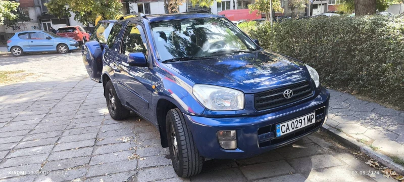 Toyota Rav4, снимка 2 - Автомобили и джипове - 47651141