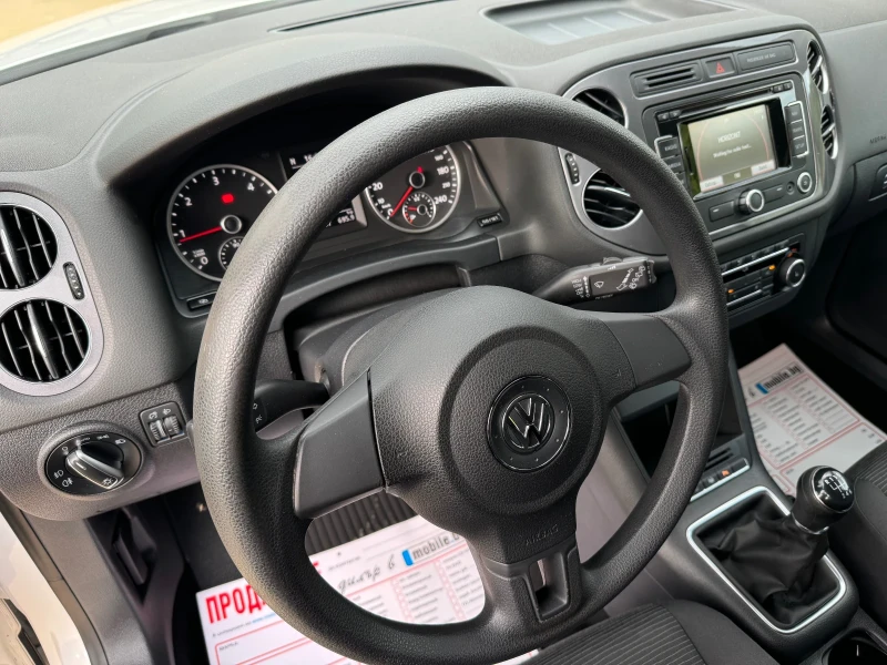 VW Tiguan * 2.0TDI* FACE* NAVI* , снимка 12 - Автомобили и джипове - 47467556