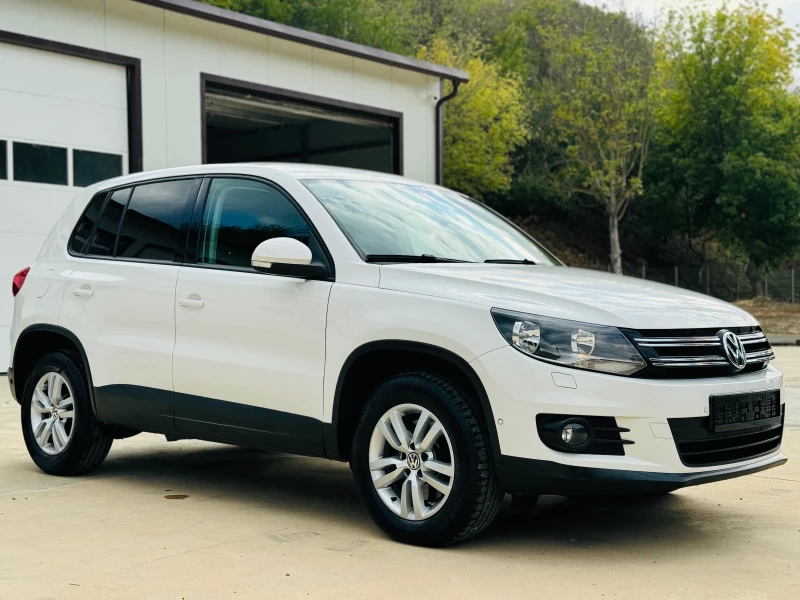 VW Tiguan * 2.0TDI* FACE* NAVI* , снимка 1 - Автомобили и джипове - 47467556