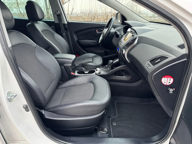 Hyundai IX35 2.0D.4Х4.173Х.КМ.АВТО.КОЖА.НАВИ.КЕЙЛЕС 14г!, снимка 12 - Автомобили и джипове - 52075257