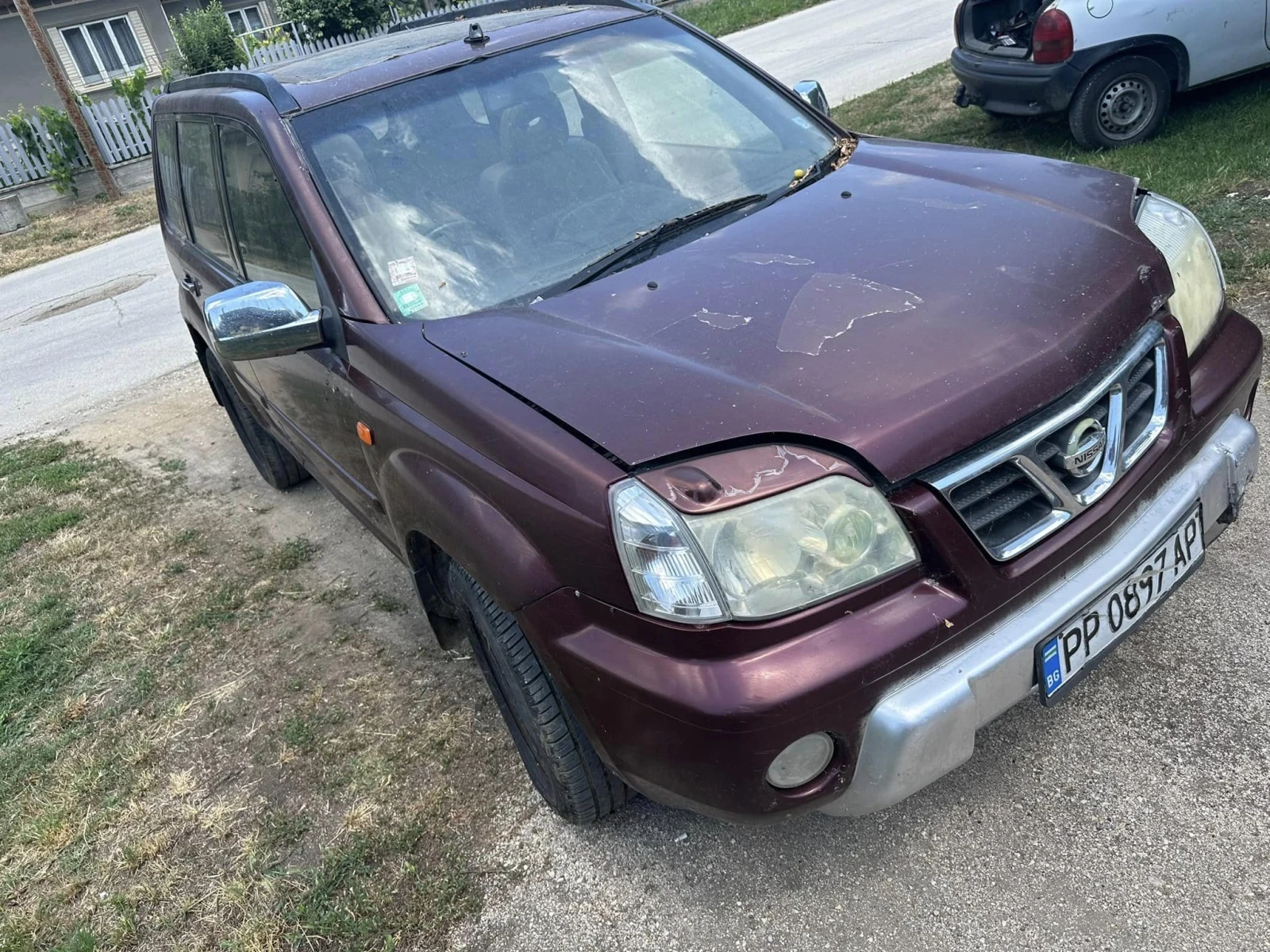 Nissan X-trail 2.2d 116 - изображение 2