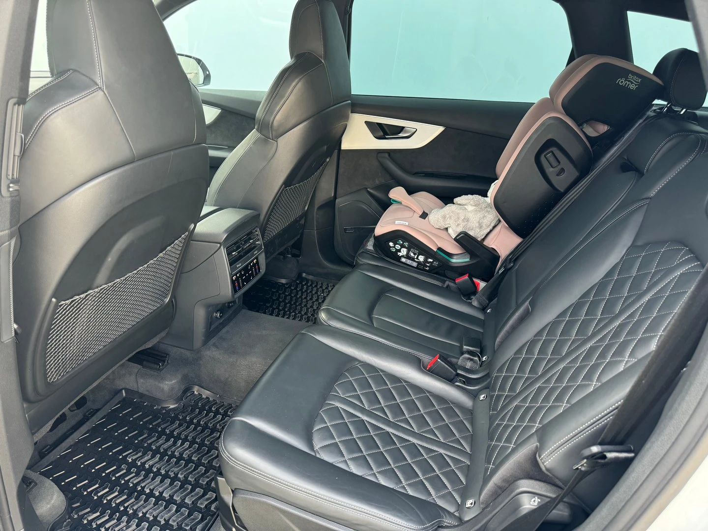 Audi Q7 S line 50 TDI quattro | Mobile.bg   7